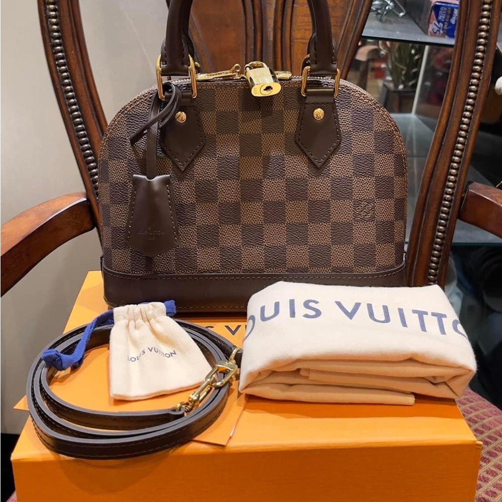 Authentic Louis vuitton Alma BB